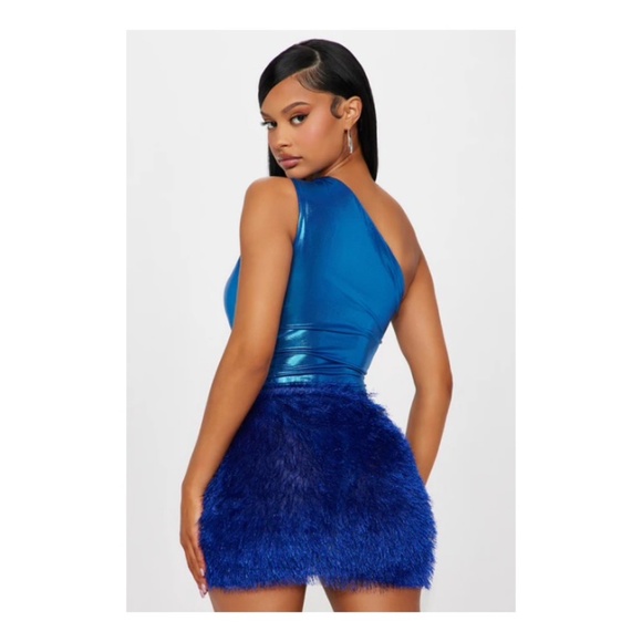 Blue Metallic Skirt Set - Medium - Picture 3 of 3